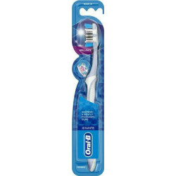 Oral-B - 3D White Brilliance 40 Medium Γαλάζιο - 1τμχ