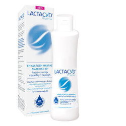 Lactacyd - Pharma Ενυδάτωση Μακράς Διαρκείας 40+ Λοσιόν Καθαρισμού για την Ευαίσθητη Περιοχή - 250ml